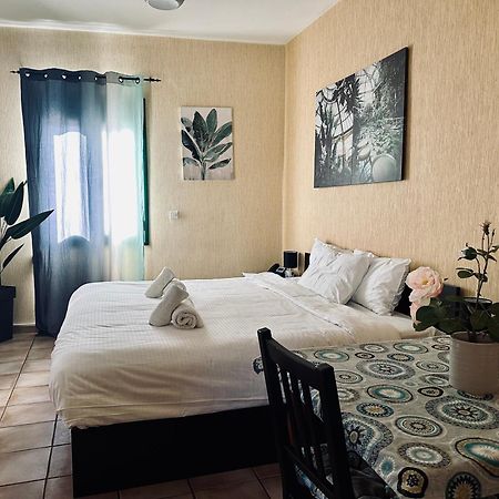 Cozy Apartments Mc Queen Αθήνα Εξωτερικό φωτογραφία